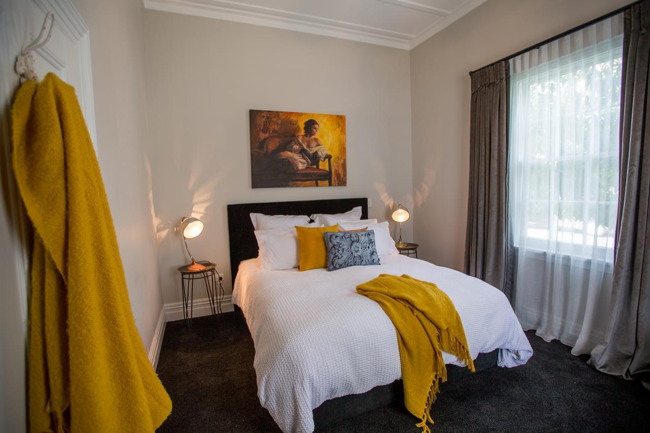 Coghill Cottage Whitianga Bagian luar foto